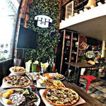 فست فود اچ اند اچ