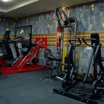 مرکز آبدرمانی و حرکات اصلاحی