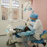 کلینیک دندانپزشکی ایران ایمپلنت