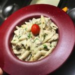 کافه رستوران آرمو