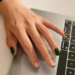 خدمات تخصصی ناخن نگار