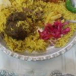 رستوران و بیرون بر دارچین