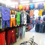 پوشاک پاییزان