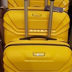 کیف و چمدان منوچهری