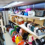 فروشگاه پوشاک لباسان