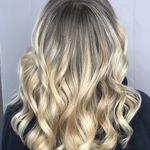 سالن  تخصصی رنگ و لایت مو  آنیتا طهرانی