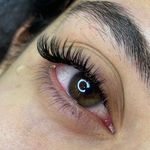 اکستنشن مژه و لیفت مژه و ابرو عاطفه چگنی