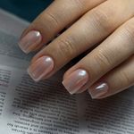 مرکز تخصصی کاشت ناخن شبنم