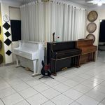 آموزش موسیقی و فروشگاه سُل لا