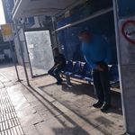 ایستگاه اتوبوس مدرسه یادگار امام