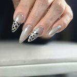 Shokri nail