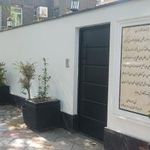 ساختمان پزشکان