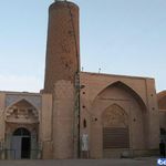 مسجد و مناره گز