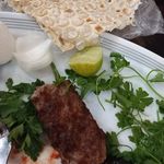 کافه‌وفست فود الف (صومعه‌سرا)