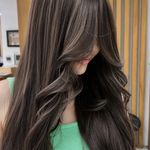 سالن زیبایی لئو متخصص لایت بدون دکلره
