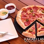 رستوران بین‌المللی کاکایی لند