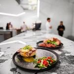 کافه رستوران لور