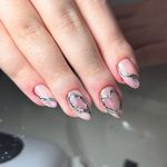 کاشت و ترمیم ناخن مریم