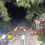 باغ رستوران وکافه ریتون