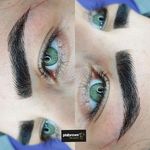 خدمات تخصصی آرایش دائم (میکرو بلیدینگ )