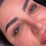 میکروبلیدینگ و آرایش دائم ریحانه جان شکن