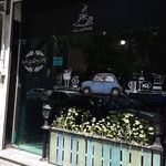 کافه گالری پی کی