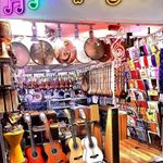 گالري موسيقي سازينه شرق