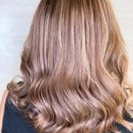 خدمات تخصصی رنگ و لایت آرزو دلیخانی