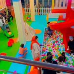 خانه کودک و شهر بازی برف دونه