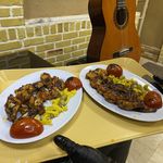 کافه بلوط