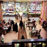 آبمیوه و بستنی گل یاس