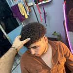 آرایشگاه نظیف کار