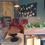 کافی شاپ گلدون