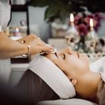 سالن زیبایی و آرایشگاه زنانه نازبانو