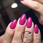 خدمات کاشت و ترمیم ناخن هدیه