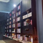 نجواگر بهترین کامل ترین کتاب فروشی پرند