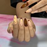 آموزش و خدمات تخصصی ناخن فاطمه مقیمی