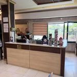 کلینیک زیبایی پوست و‌مو هلال احمر