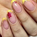 خدمات تخصصی ناخن مهسا