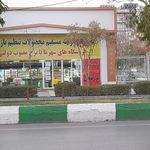 دنیای لی