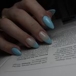 مرکز تخصصی کاشت ناخن شبنم