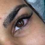 خدمات تخصصی مژه و ابرو