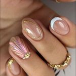 سالن تخصصی  ناخن و مژه نفیسه لطفی