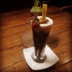 کافه صبحانه فنجون