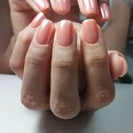 خدمات تخصصی کاشت ناخن و مژه زهرا فاضلی