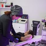 مرکز لیزر و زیبایی فارال اسکین