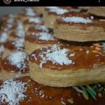 شیرینی سرای ماه تی تی