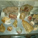 خریدوفروش سنگهای قیمتی ونیمه قیمتی احمدی