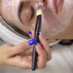 آموزشگاه تخصصی پوست فرزانه غنی