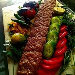 غذای آماده میزبان